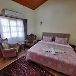 Bed and Breakfast Ali Baba's House Σελτσούκ