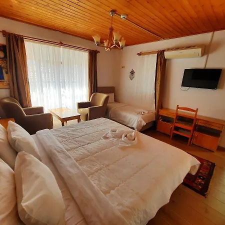 Bed & Breakfast Ali Baba's House 2*