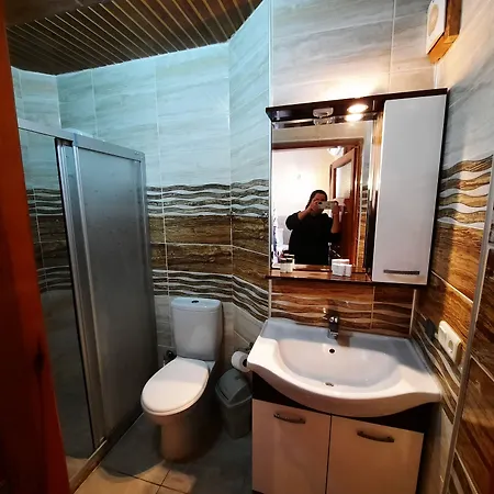 Bed & Breakfast Ali Baba's House 2*