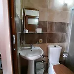 Alojamento de Acomodação e Pequeno-almoço Ali Baba's House 2*