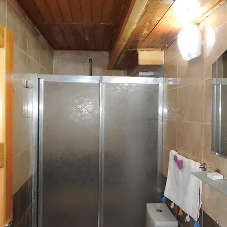 알리 바바스 하우스 2*