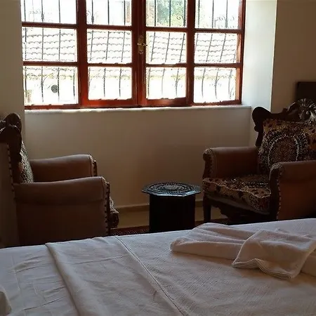 알리 바바스 하우스 2*