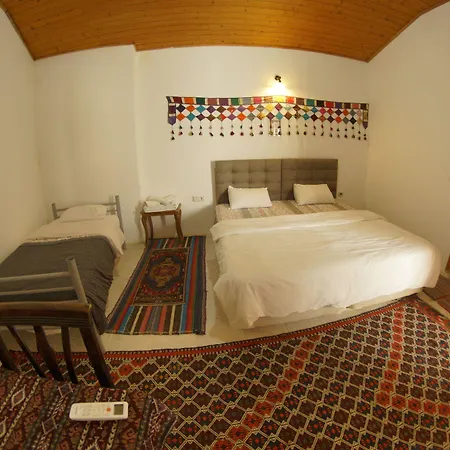 Ali Baba's House B&B 2*